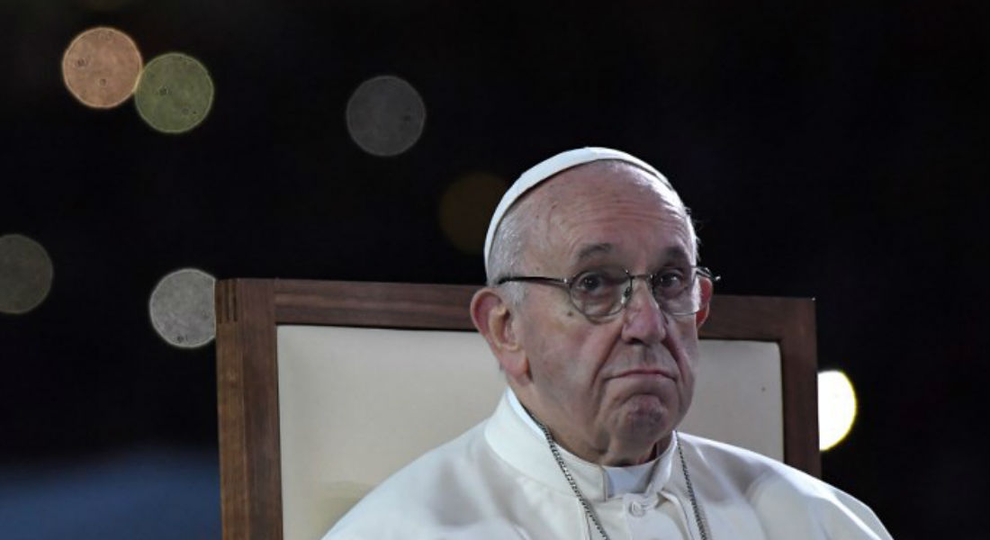 Papa Francisco se reúne con ocho víctimas de abusos sexual en Irlanda