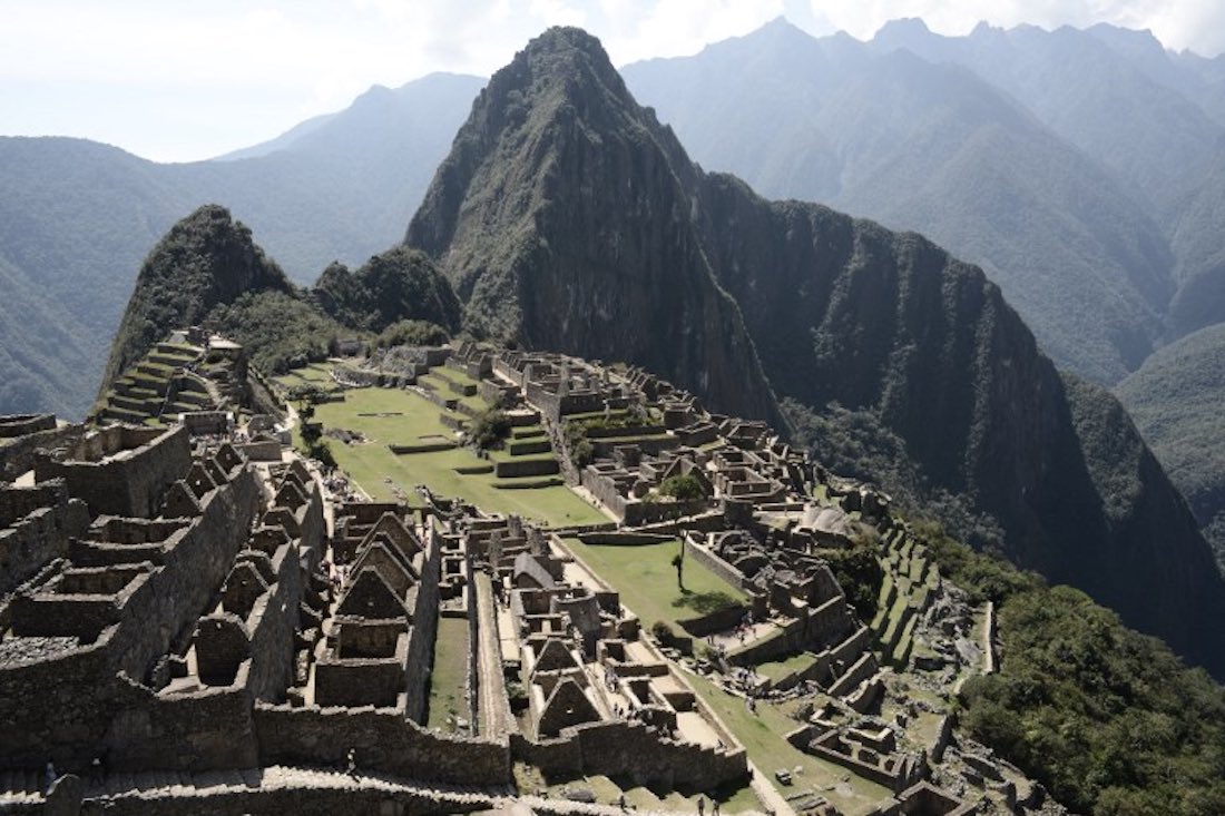 Descubre nuevos andenes bajo la Plaza Sagrada de Machu Picchu