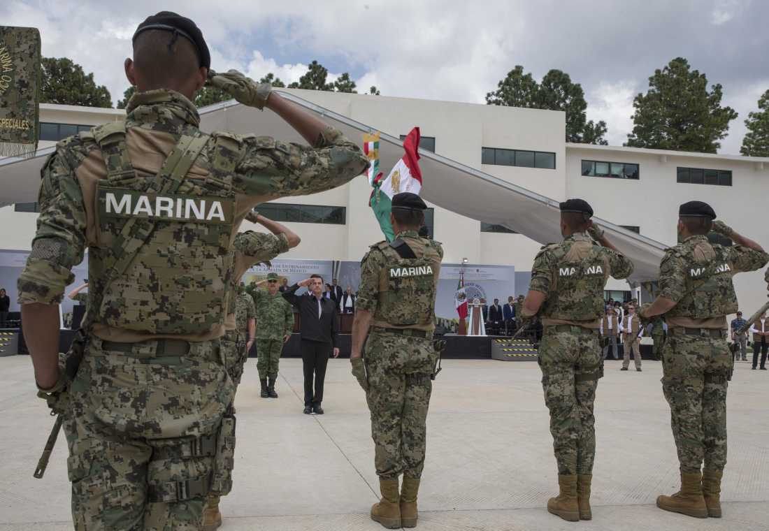 Encuentran los cuerpos de dos soldados de la Marina en Cancún