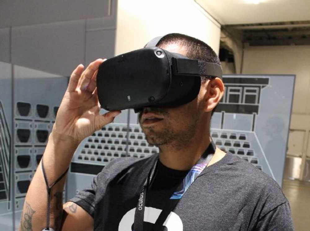 La realidad virtual llega a Facebook con Oculus Quest