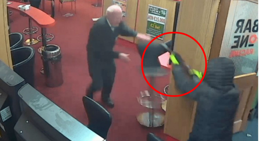 VIDEO: Anciano enfrenta y doblega a 3 ladrones armados