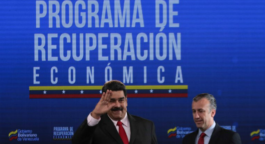 Maduro busca en China una esperanza para salvar a Venezuela