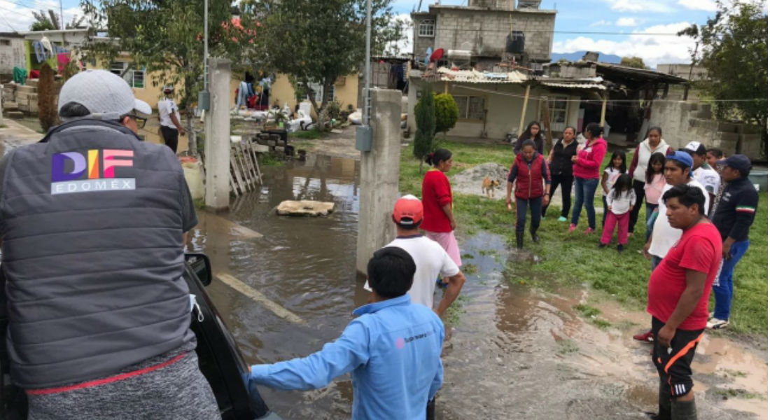 Alarmante situación en San Mateo Atenco por inundaciones