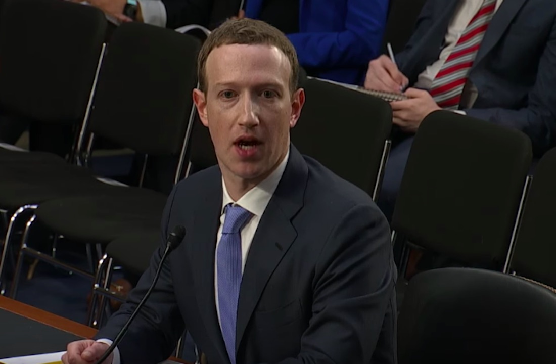 Zuckerberg pide a gobiernos ayuda con la regulación de Internet