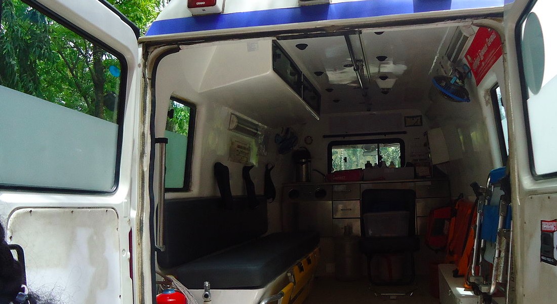 Piden castigo a paramédicos por lo que le hicieron a menor en ambulancia
