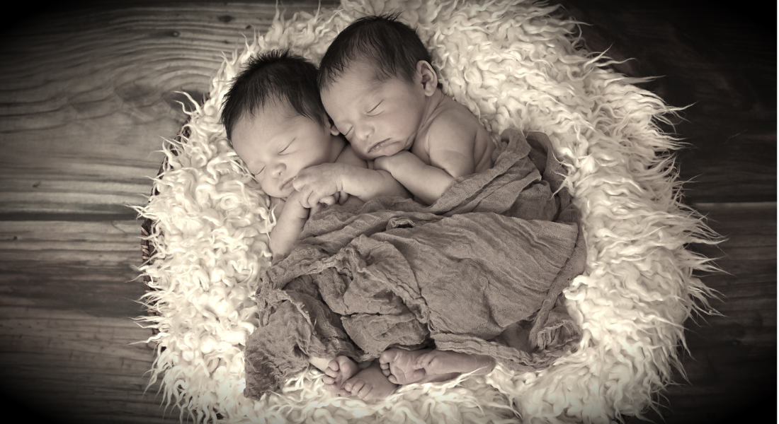 Mujer da a luz a gemelos con 12 días de diferencia
