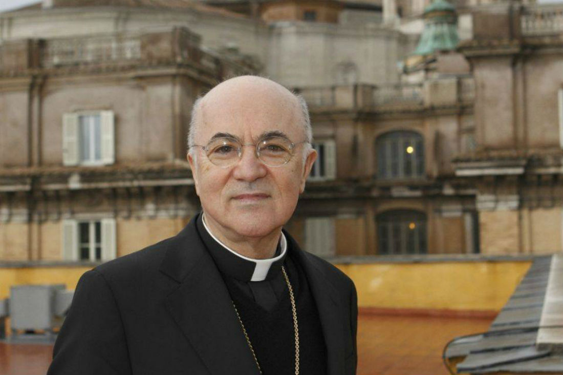 Un arzobispo le robó millones de euros a su discapacitado hermano