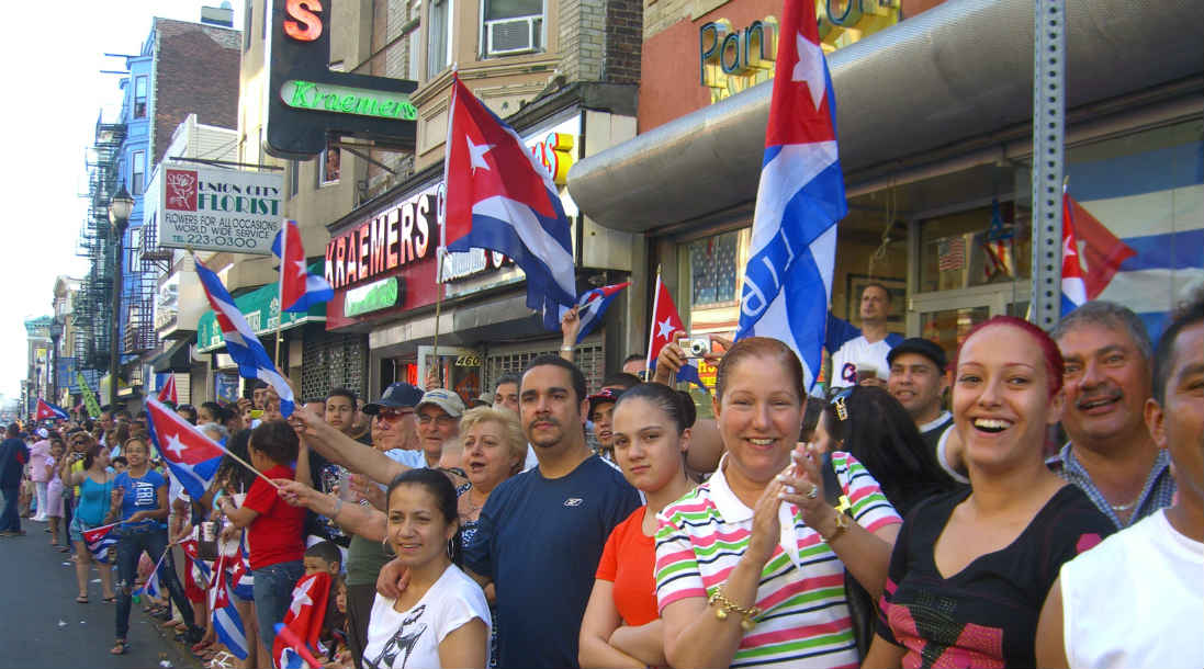 Cuba alista polémicas reformas en el campo laboral