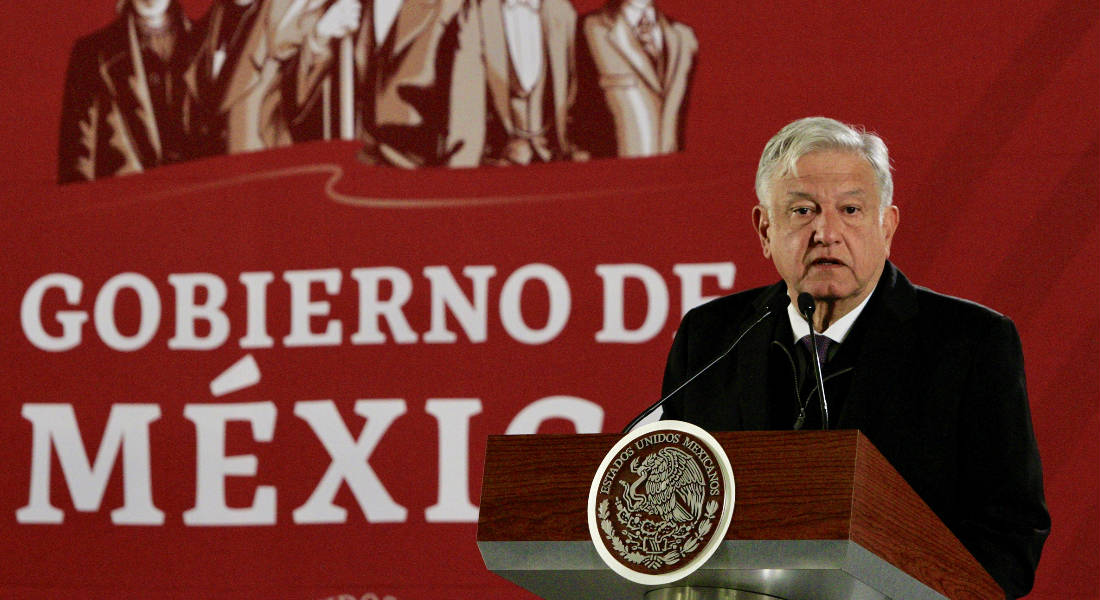 López Obrador garantiza abasto de gasolinas en el país