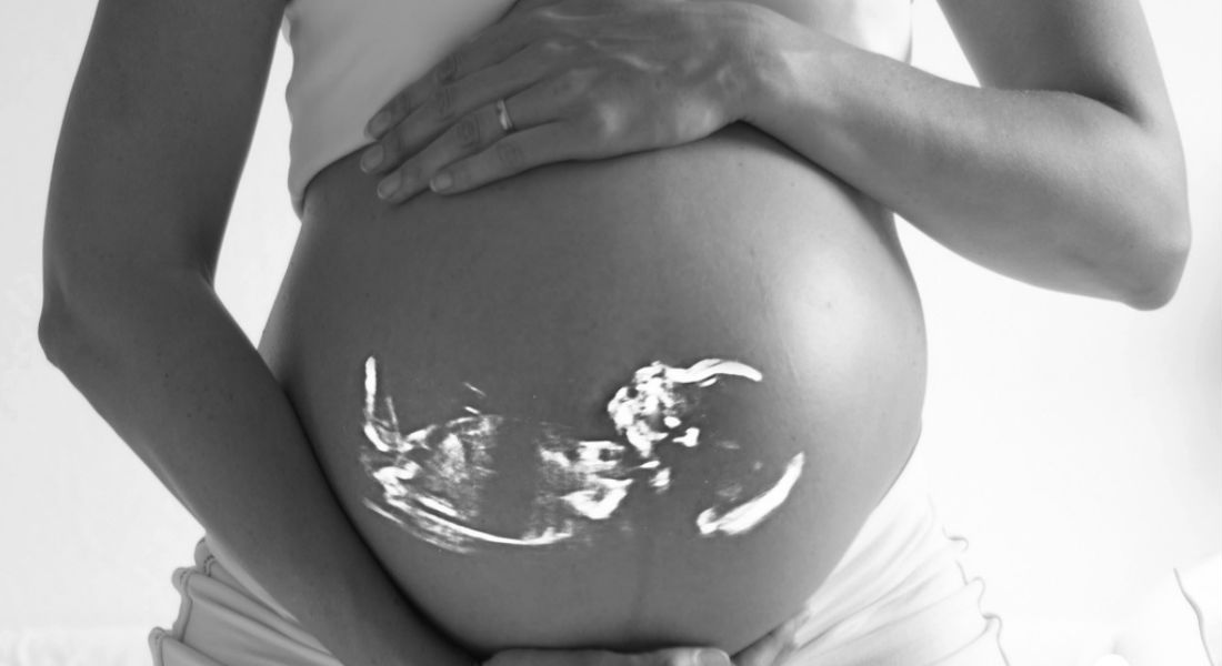 Mujeres con ovario poliquístico podrán embarazarse con nuevo tratamiento