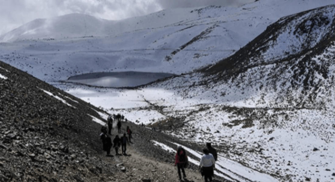 Corrieron con suerte; rescatan a diez personas en Nevado de Toluca
