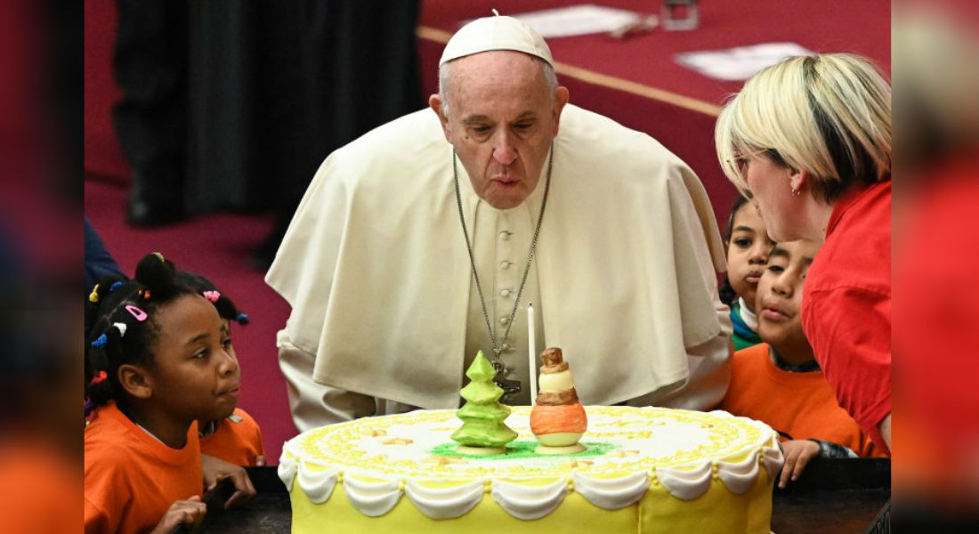 El papa Francisco cumple 82 años pero evita celebrar