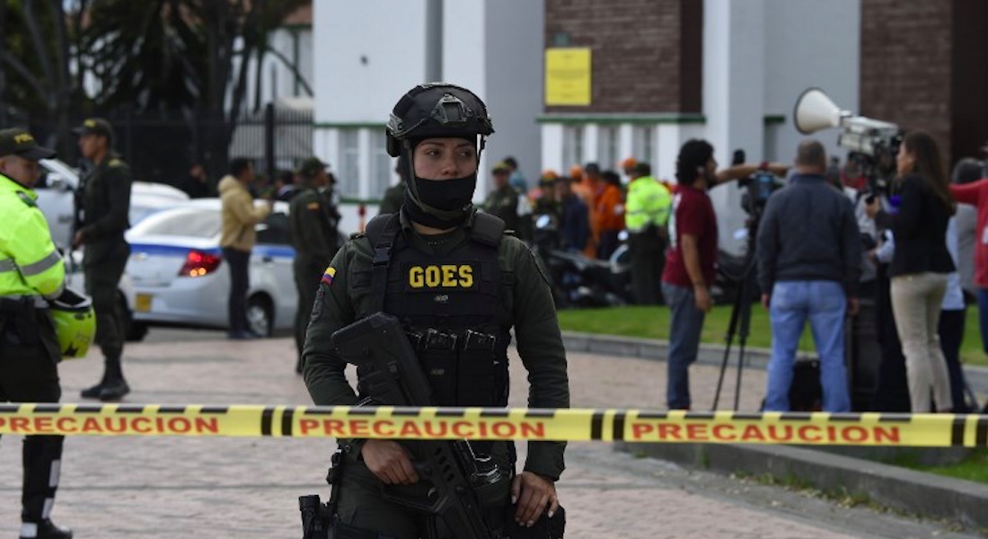 Sube a 21 el número de víctimas fatales por explosión en Bogotá
