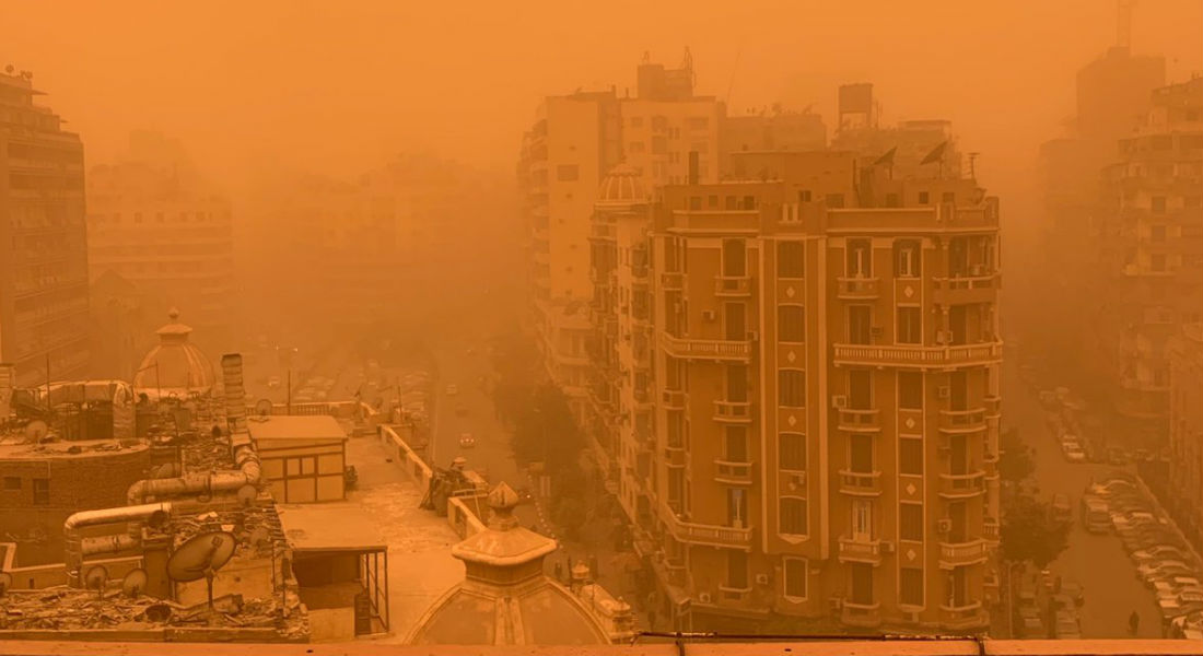 Tormenta de arena azotó Egipto y las imágenes son impresionantes