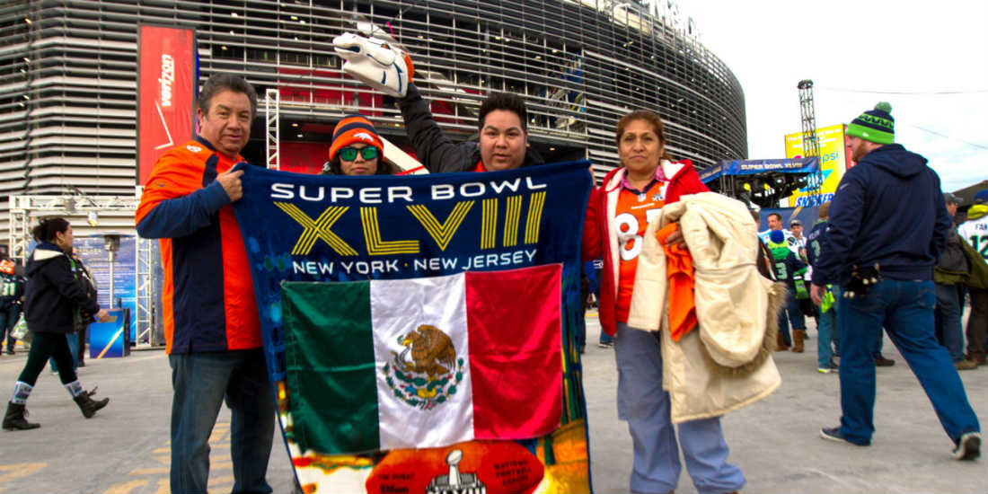 Mexicanos, los que más compran boletos para el Super Bowl