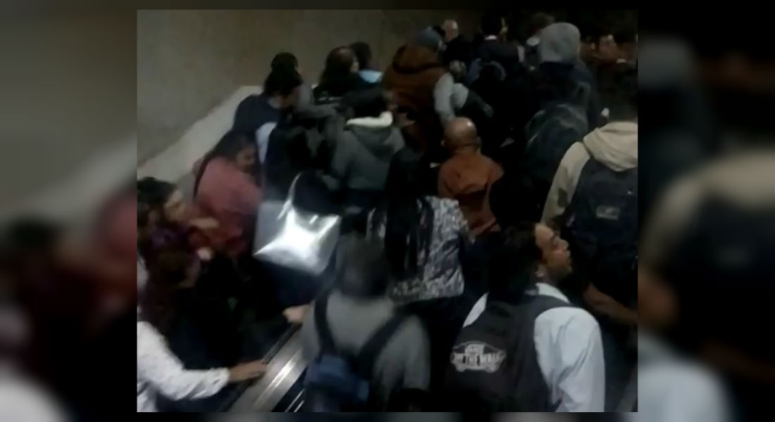 VIDEO: Vaya, vaya… escaleras del Metro Tacubaya colapsan
