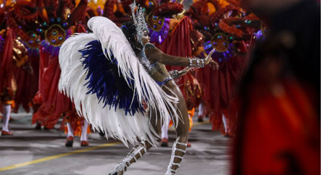 Listo Carnaval de Rio para deslumbrar a sus asistentes