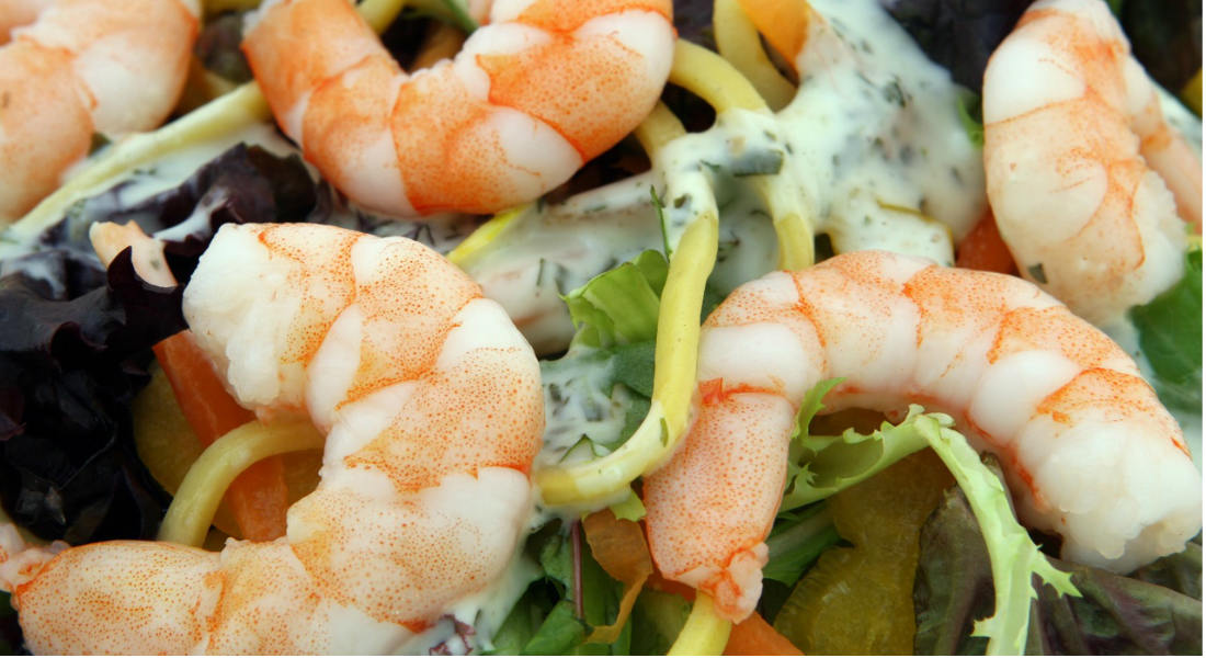 ¿Sabías que al comer camarón te comes su excremento?