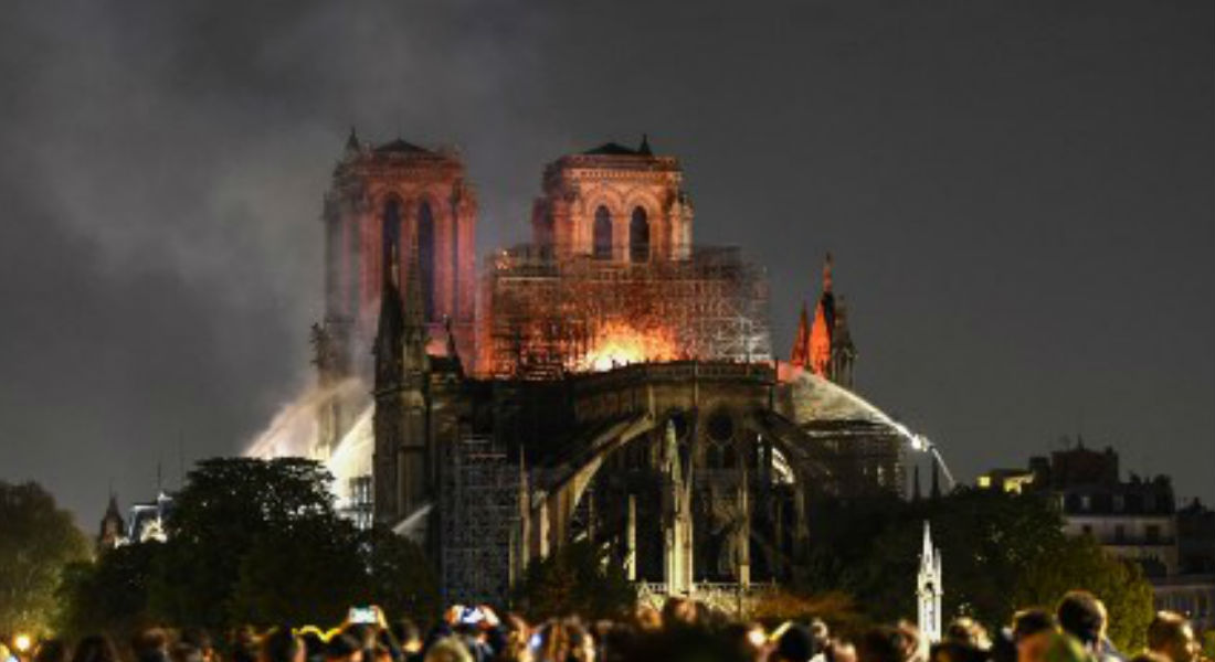 Los tesoros resguardados en Notre Dame que podrían quedar destruidos