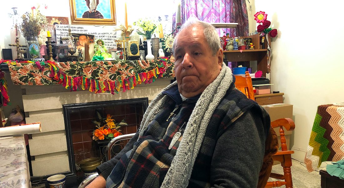 Anciano de 84 años busca desesperado a su hijo desaparecido en 2011