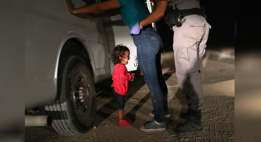 La foto del año revela a Yanela entre lágrimas en frontera de EUA