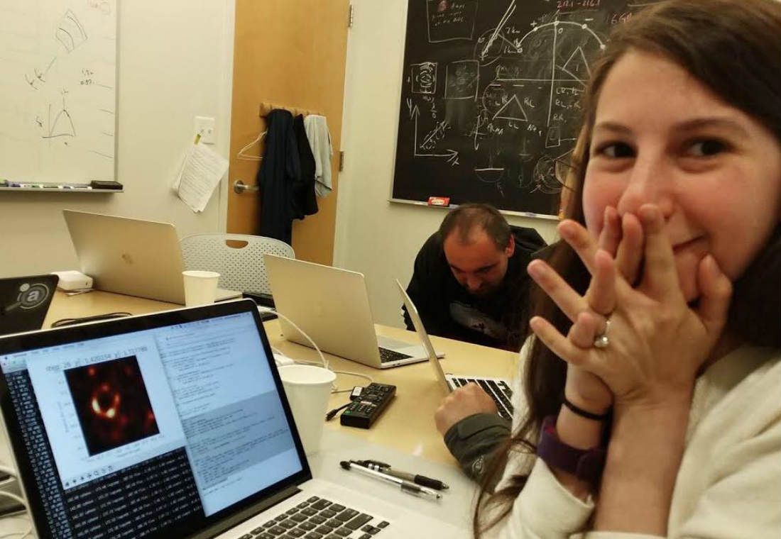 Katie Bouman, la científica que nos dejó ver el “agujero negro”