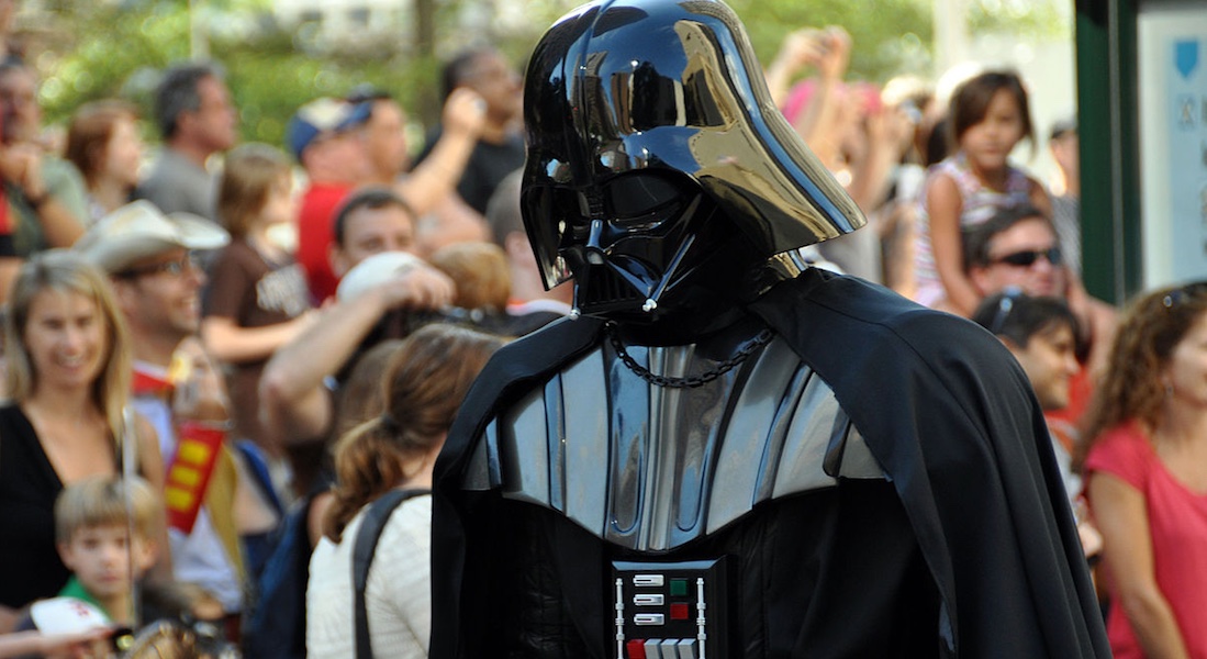 Traje de Darth Vader podría alcanzar 2 mdd en subasta