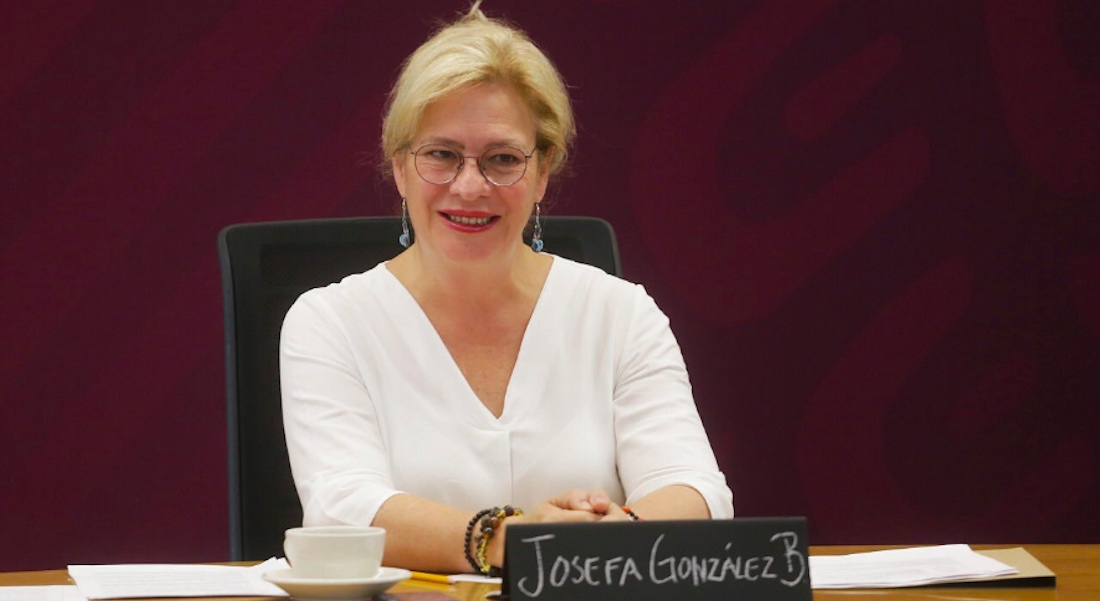 Renuncia Josefa González a Semarnat tras retrasar vuelo comercial