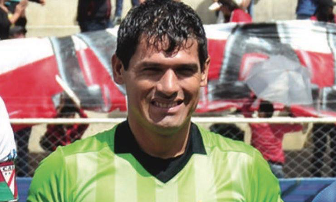 VIDEO: Bolivia está de luto por la muerte de un árbitro en pleno juego