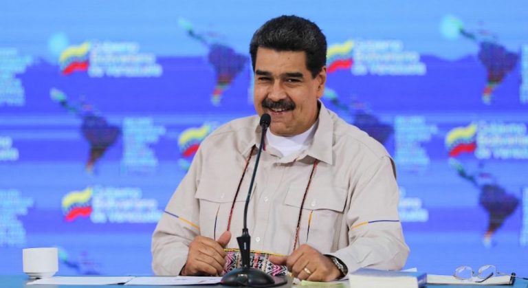 Venezuela cierra consulados