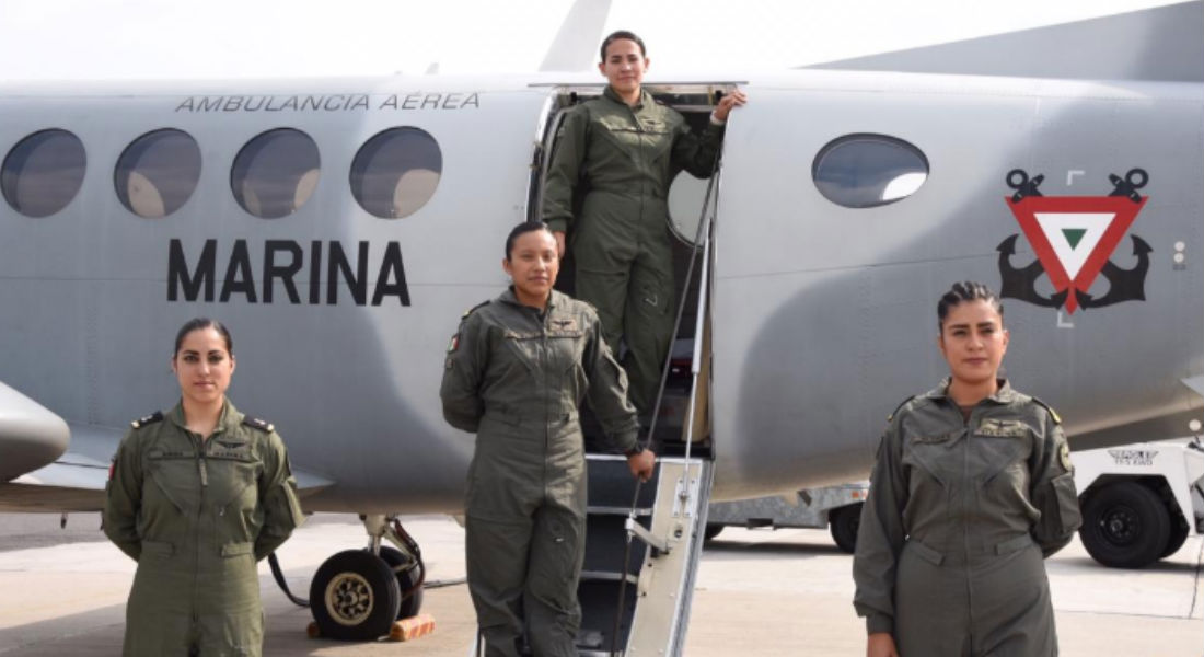 ¡Histórico! «Nace» tripulación aérea sólo de mujeres en Semar