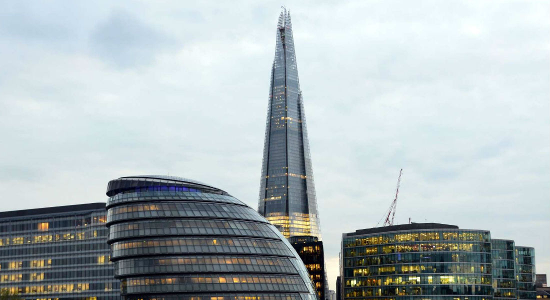 Hombre escala el rascacielos más alto de Londres y alarma a las autoridades