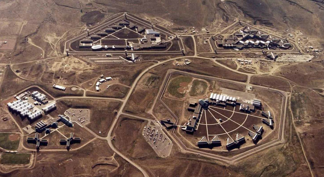 Esta es la brutal prisión en donde «El Chapo» vivirá el resto de sus días