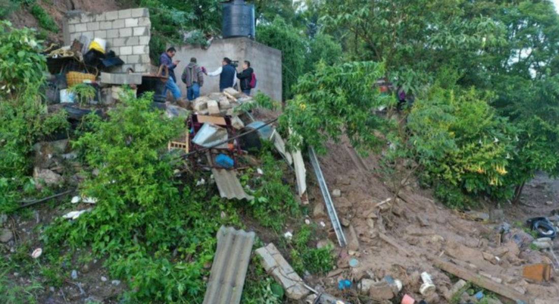 Deslave en Puebla cobra la vida de nueve personas, entre ellas niños