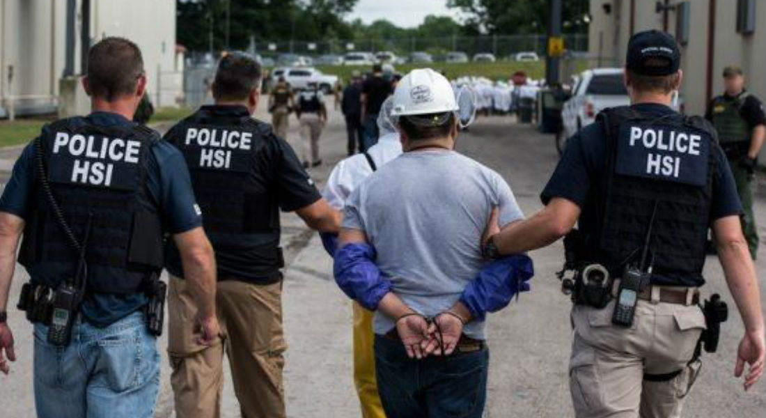 Confirman detención de hasta 35 migrantes tras redadas en EUA