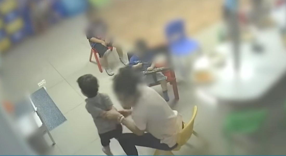 VIDEO: Niñera golpea y hace tragar vómito a infantes en guardería
