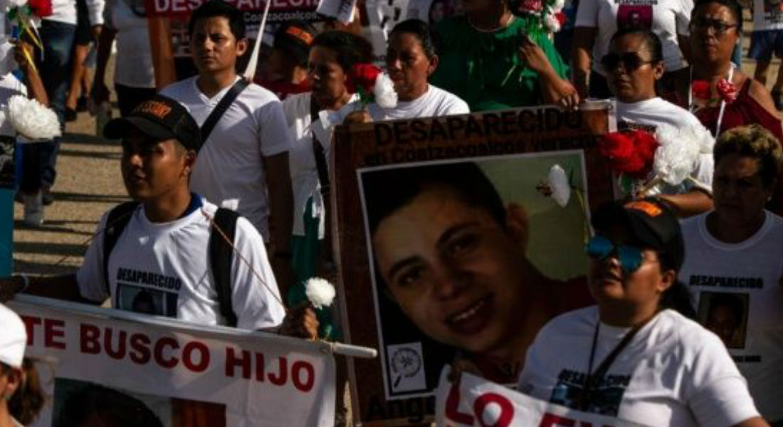Familias de Coatzacoalcos se manifiestan contra desapariciones forzadas