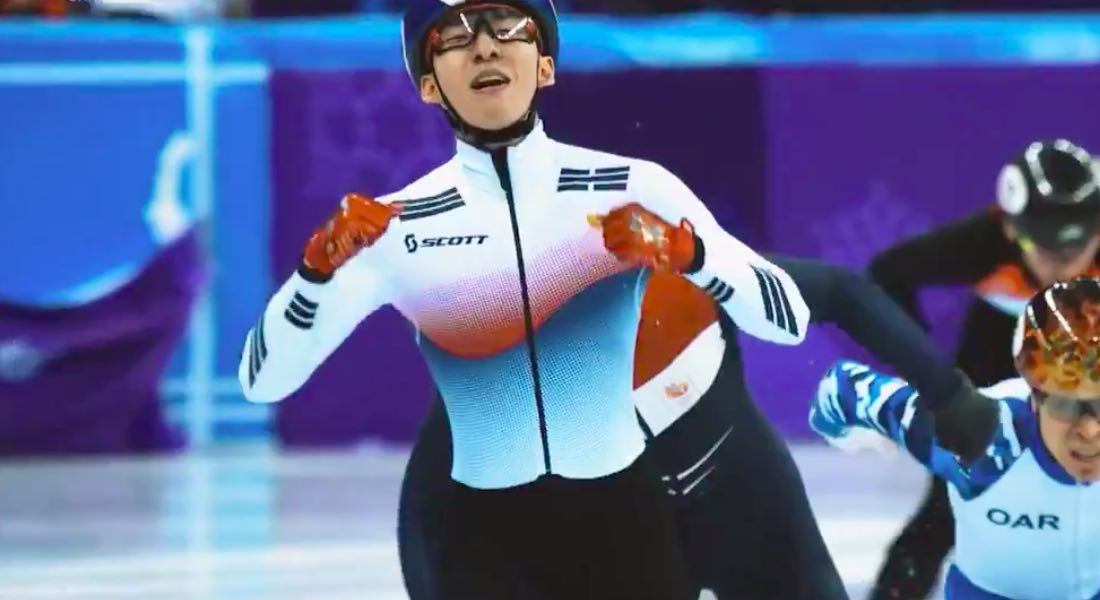 Suspenden por acoso sexual a campeón olímpico de patinaje