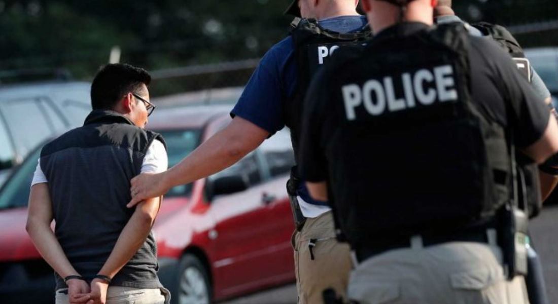 Ebrard confirma 107 mexicanos detenidos tras redadas en Mississippi