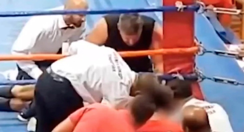VIDEO: Fingió ser su primo boxeador y murió en el cuadrilátero