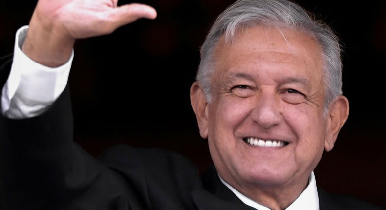 AMLO quiere celebrar primer año de gobierno en el Zócalo