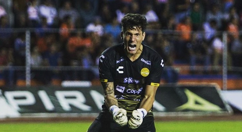 Dorados terminó el contrato del portero argentino Gaspar Servio tras burlas en Culiacán