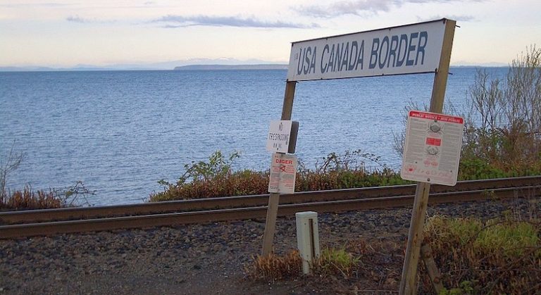 EU cierra frontera Canadá