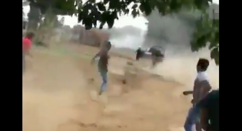 VIDEO: Agreden a policías que intentaron impedir una fiesta en Uruapan