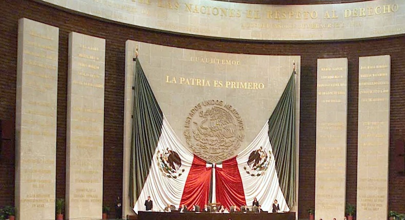 Senado refuerza medidas tras fallecimiento de Joel Molina Ramírez por Covid-19