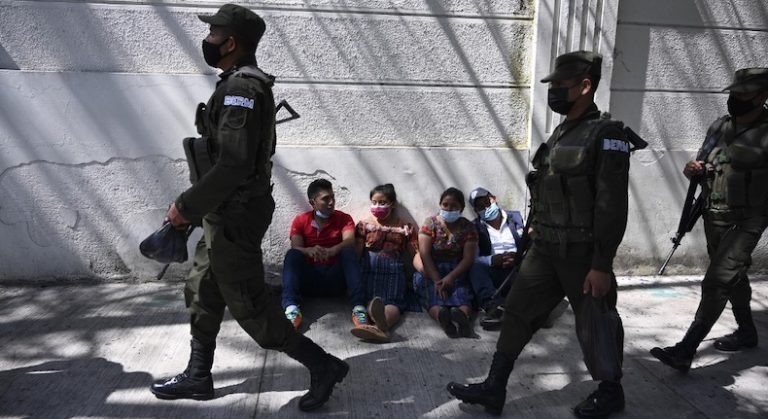 Guatemala exige justicia por masacre en Tamaulipas
