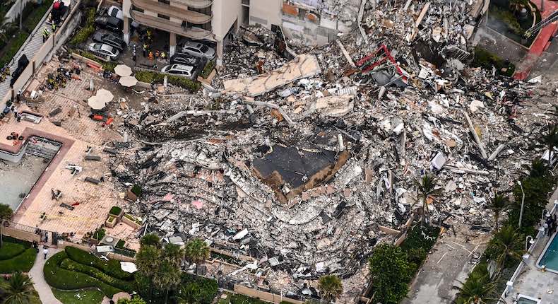 Esto es lo que sabemos sobre el derrumbe del edificio en Miami, Florida