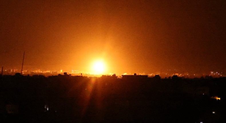 ¡No otra vez! Israel bombardea posiciones de Hamas en Palestina