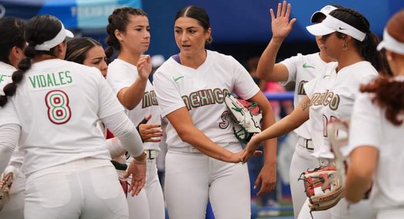 ¿Las jugadoras de la Selección Mexicana de Softbol tiraron sus uniformes? Esto es lo que sabemos
