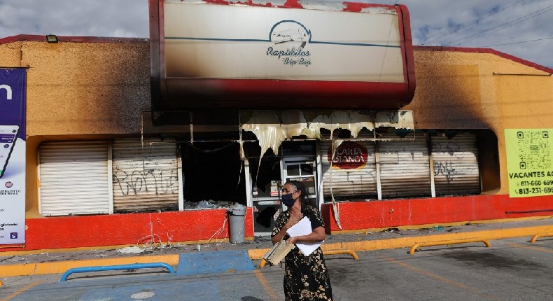 Ola de violencia en Ciudad Juárez: 11 muertos y  3 comercios incendiados